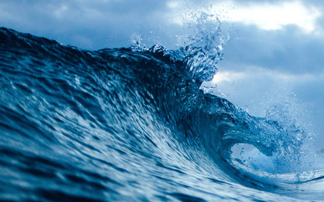1486224_web1_ptr-bigwave-080219