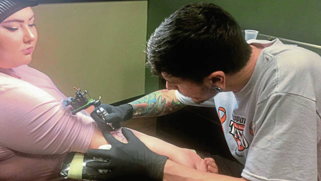 1491993_web1_vnd-tattooyou03-080519