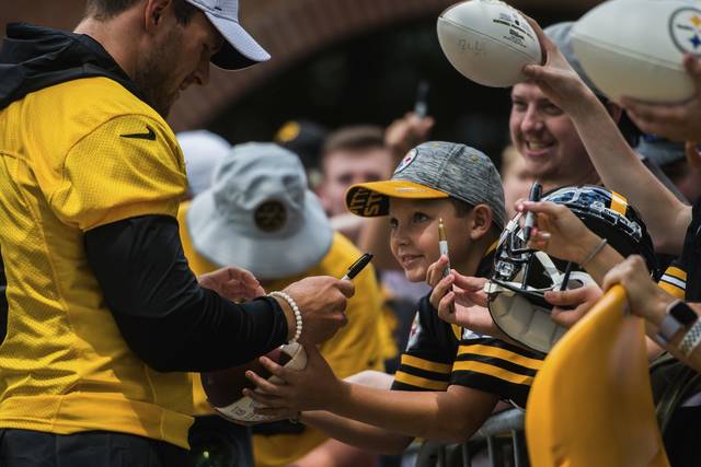 1500216_web1_GTR-SteelersFans-13-072719