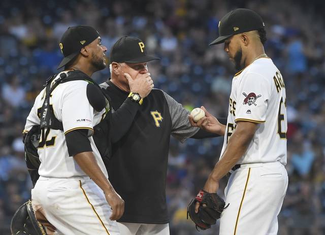 1501118_web1_GTR-Bucs15-080619