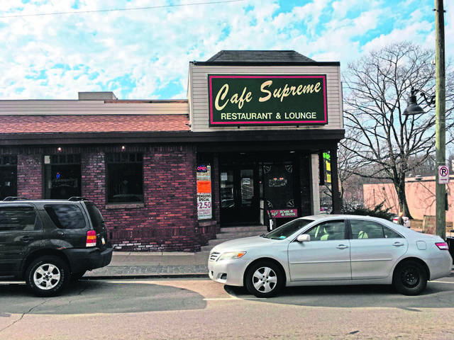 1511407_web1_gtr-CafeSupreme2-041719