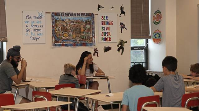 1512384_web1_nj-STEMBuds5-082219