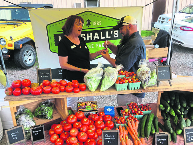 1519218_web1_Monday-Market-moved--3-