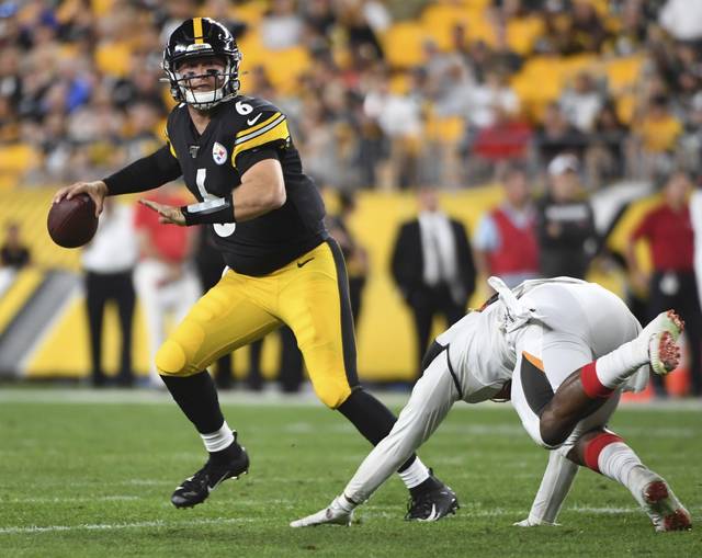 1527864_web1_gtr-steelers15-081019