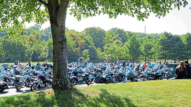 1528104_web1_vnd-KoteckiCycleRide6-081219