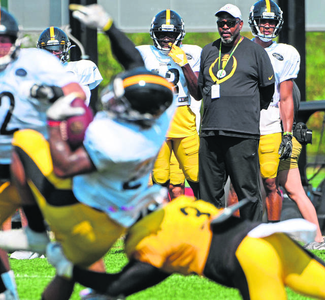 1529791_web1_gtr-steelers01-081219