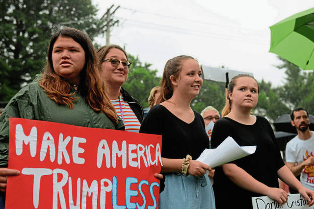 1534017_web1_ptr-trumpvisit100-081319