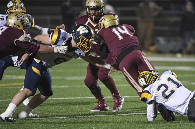 Steel Valley adjusts to new coach, shorthanded roster