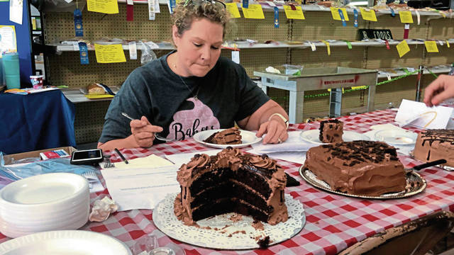 1540850_web1_gtr-FairCake7-081819