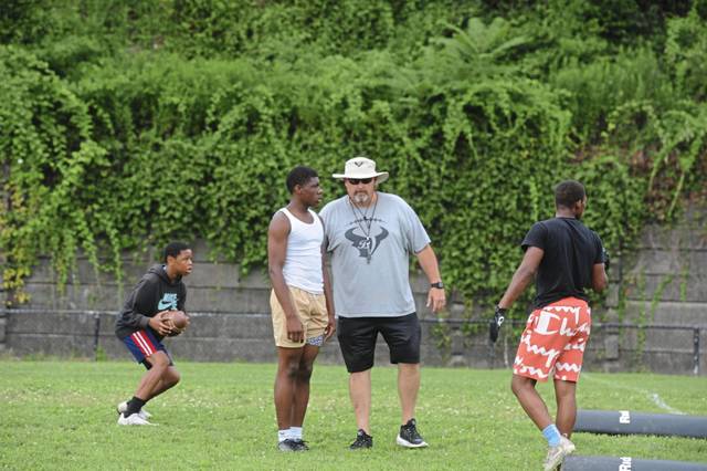 Brashear looks to rebound after rocky start with new coach