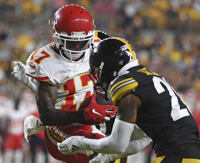 1554499_web1_gtr-steelers09-081819