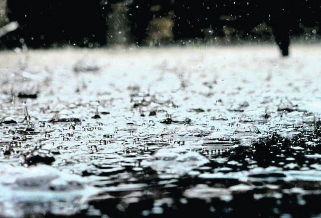 1557951_web1_WEB-rain