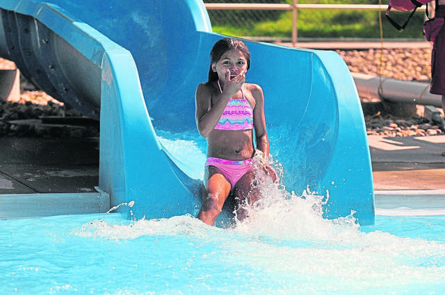 Crawford Pool end-of-season hours posted