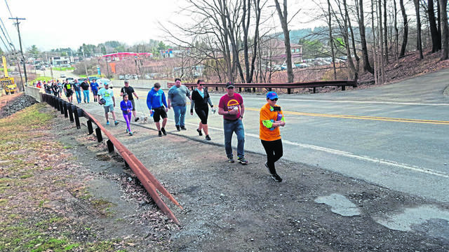 1562309_web1_gtr-marchforparks2-031819