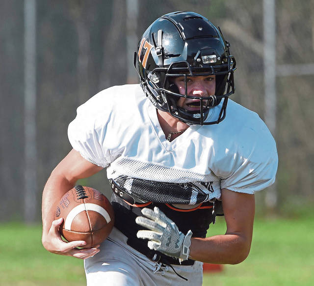 Vokes hopes to use strength, speed to lift Springdale to success