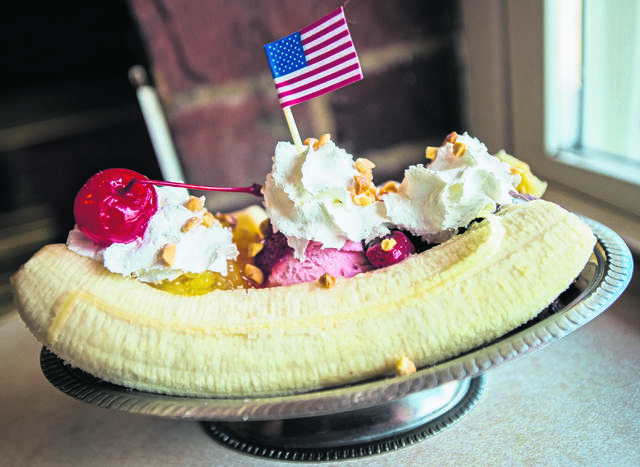 1568781_web1_gtr-A1LATbananasplit-022019