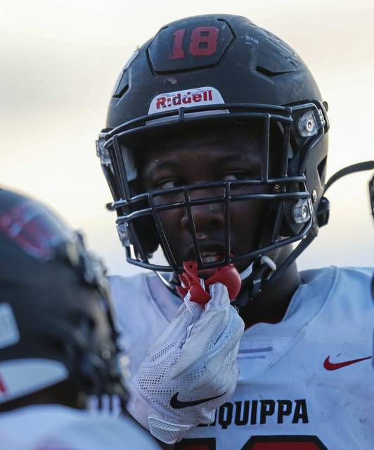 Zuriah Fisher returns 2 fumbles for touchdowns as Aliquippa tops Clairton<span class="headline-video">Video <i class="fa-solid fa-circle-play"></i></span>