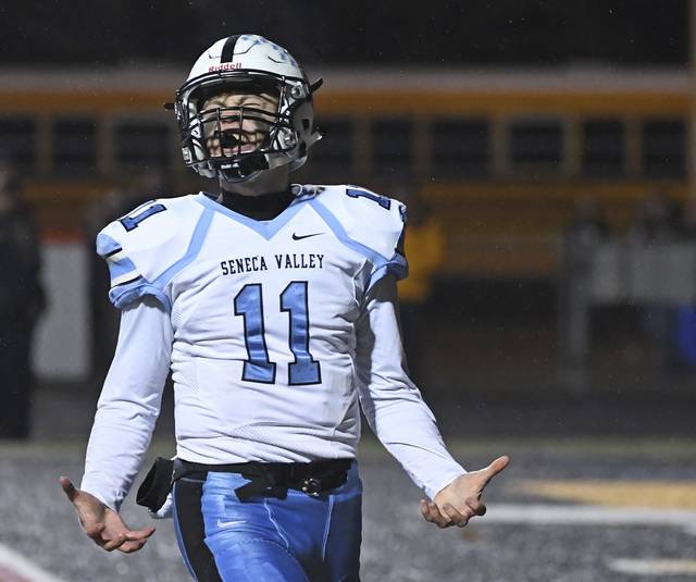 Division I linemen clash as No. 2 Central Catholic visits No. 4 Seneca Valley