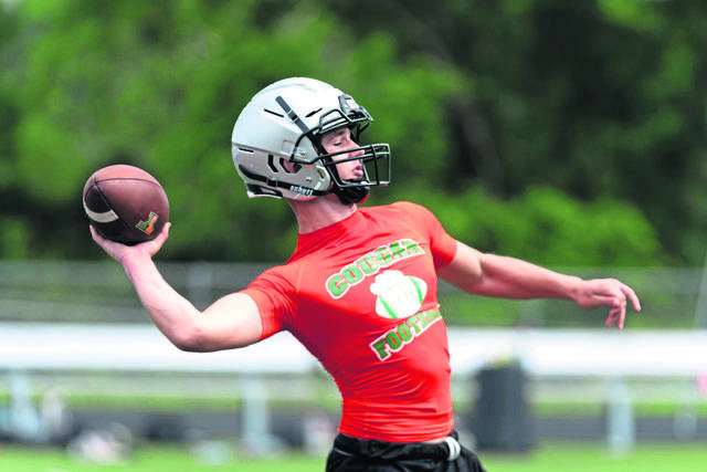Yough QB Tristan Waldier done for season with knee injury