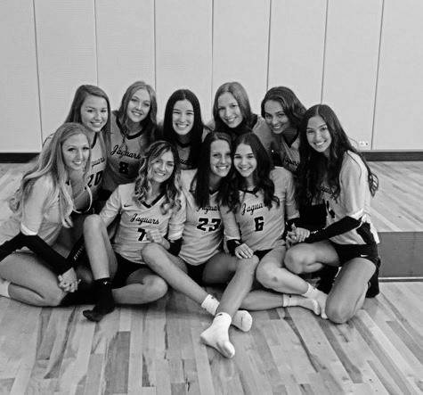 Thomas Jefferson girls volleyball returns plenty of offense