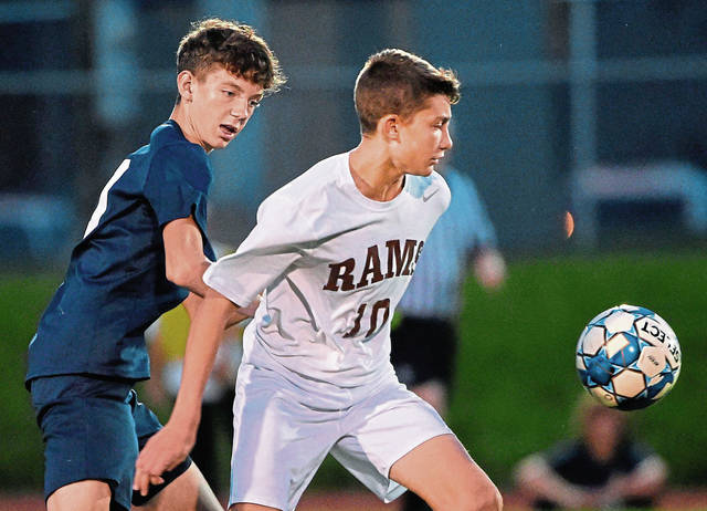 Highlands’ Gabe Norris is connecting the dots for the Golden Rams