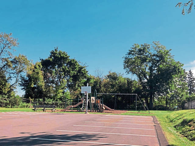 1633950_web1_shr-whitehallparks1-091219