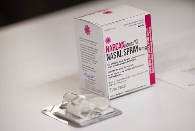 1649505_web1_gtr-FreeNaloxone3-121318