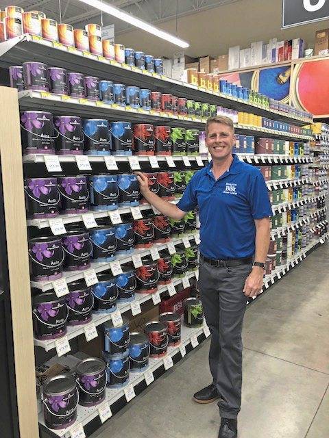 Hampton’s Do It Best Home Center used in true-crime series ‘Manhunt: Lone Wolf’