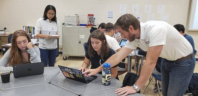 CMU team helps Hampton students excel in programming