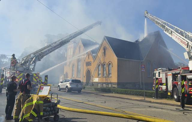 1650999_web1_ptr-sheradenchurchfire4-091019