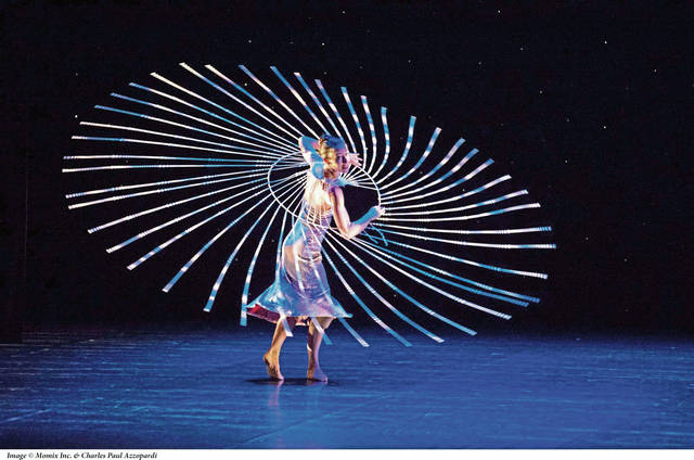 1651438_web1_gtr-FA-dance04-091919