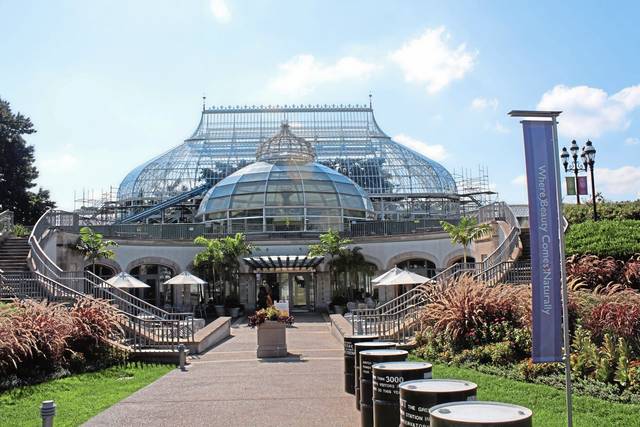 1660900_web1_PTR-FIVETHINGS-PHIPPS