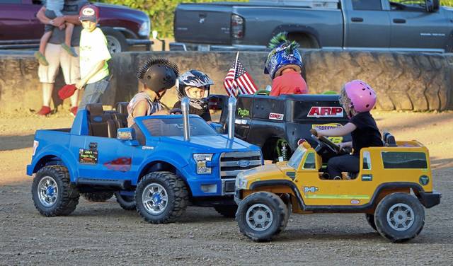 1663971_web1_gtr-TK-tractor-02-091919