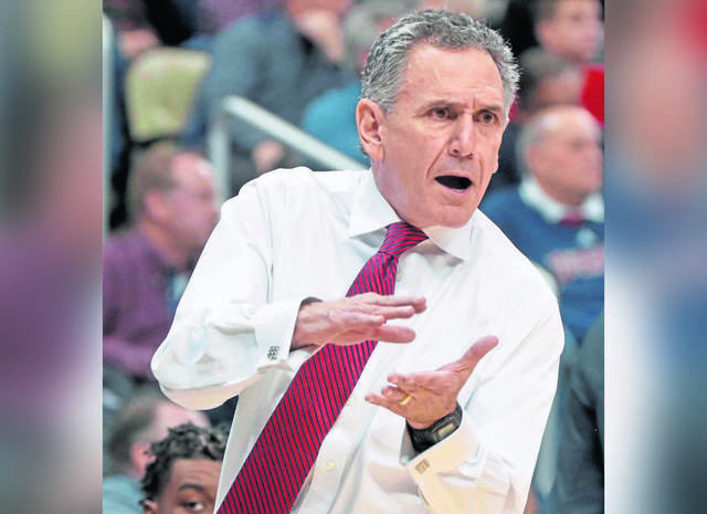 1670834_web1_DuqCoachDambrot