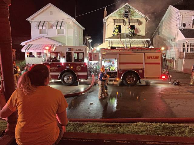 1671275_web1_vnd-2ndStFire5-091419