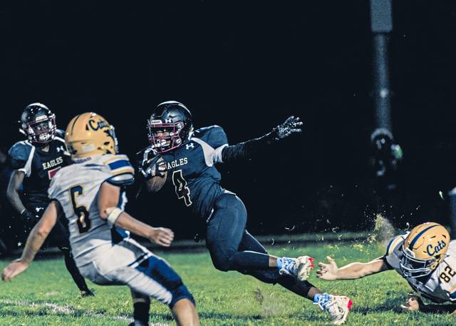 First-half passing attack lifts Shenango past Serra Catholic