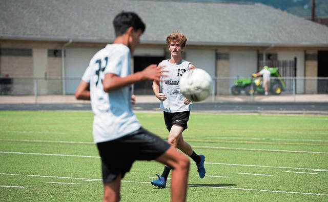 Quaker Valley boys soccer continues section dominance