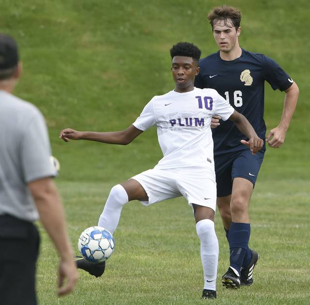 Plum boys soccer relying on chemistry during hot start