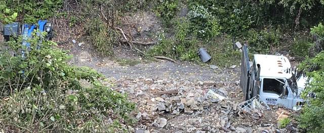 1713678_web1_flatbed