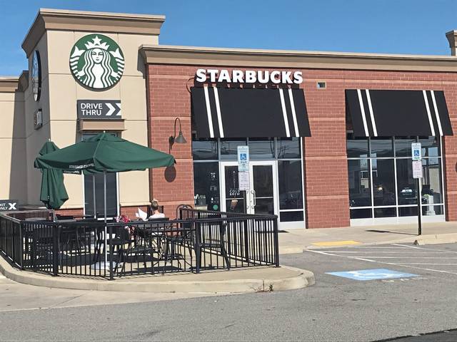 1714302_web1_gtr-StarbucksLat-092919
