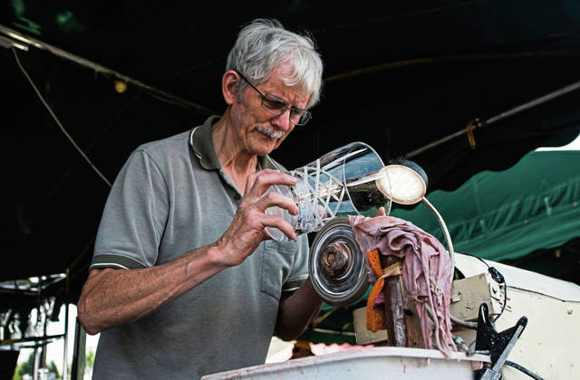 1727326_web1_GTR-LO-GlassEthnicFest-3-092919