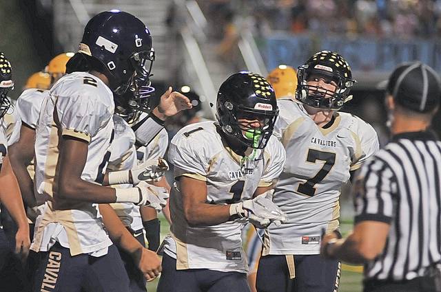 Kiski Area staves off Hampton comeback for section victory