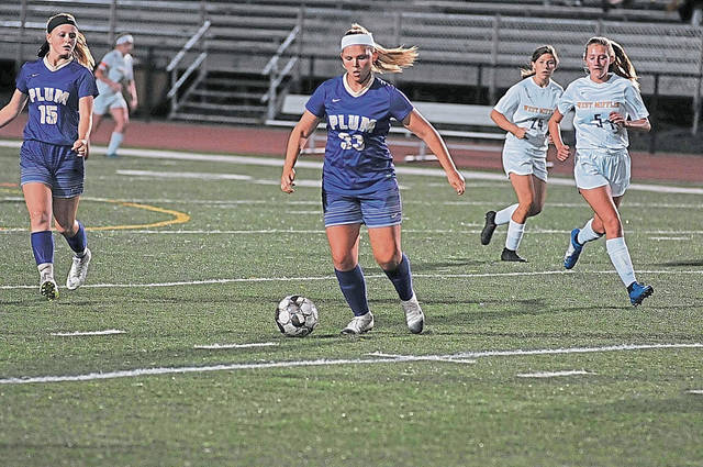 Plum girls soccer prepares for showdown with Oakland Catholic