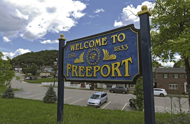 1718548_web1_web-freeportsign
