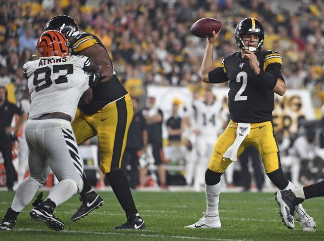 1742216_web1_gtr-Steelers05-100119