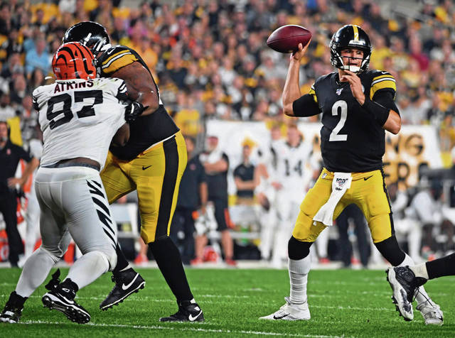 1742226_web1_gtr-Steelers05-100119