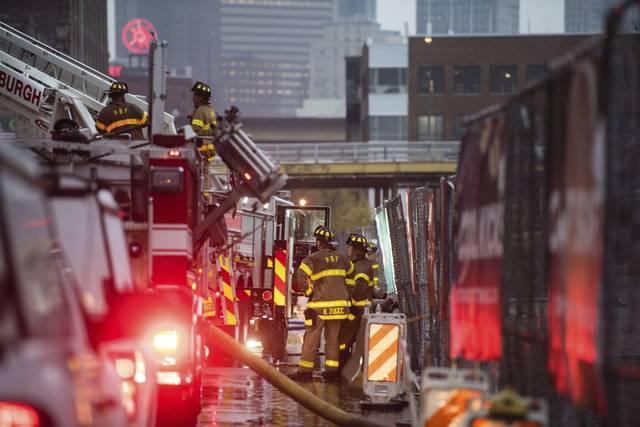 1742355_web1_ptr-stripdistrictfire003-100119