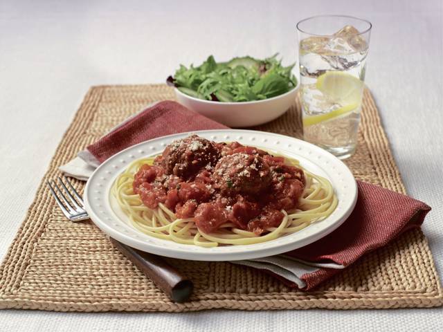 Teen organizes spaghetti dinner to buy e-readers for UPMC Children’s Hospital patients