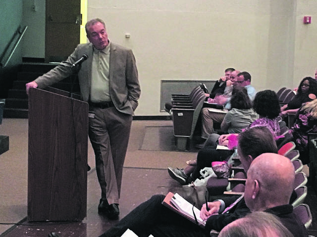 1750940_web1_Dan-Matsook-presentation