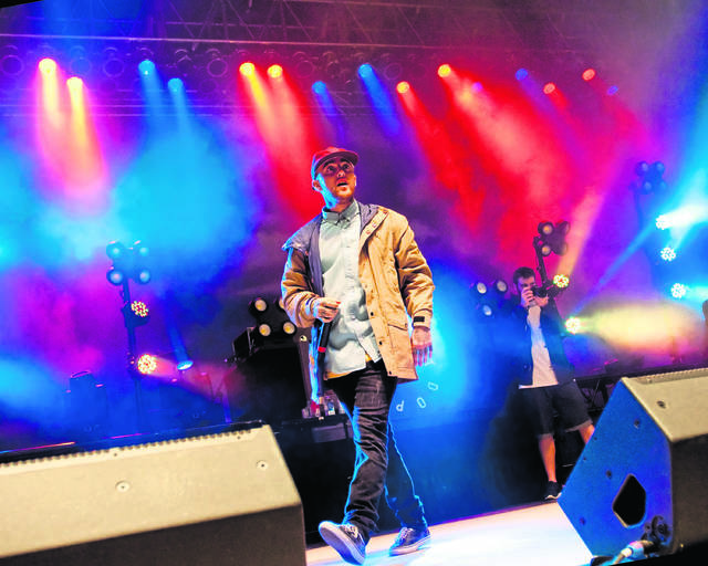 1754301_web1_gtr-LIV-macmiller01-071418
